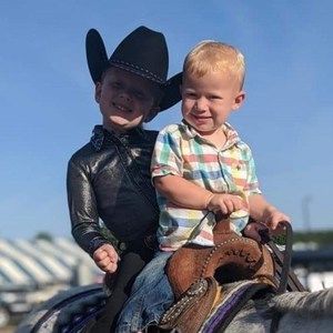 Meet your Posher, Jana